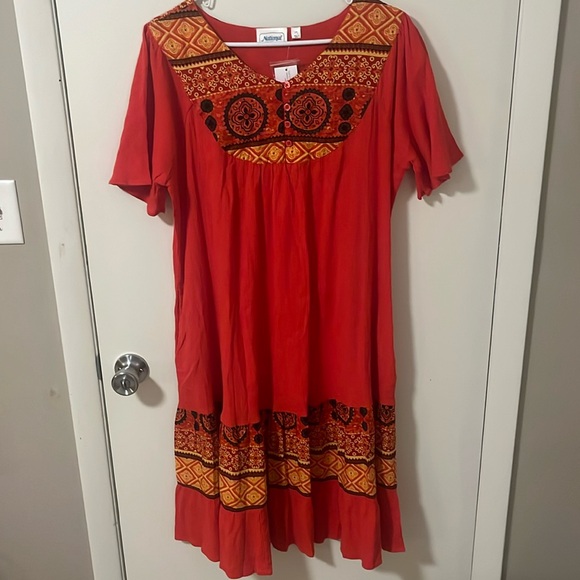 National Dress with Southwestern Motif Design NWT. - Picture 1 of 14